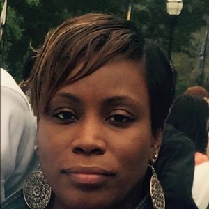 Meet your Posher, Jacqueline